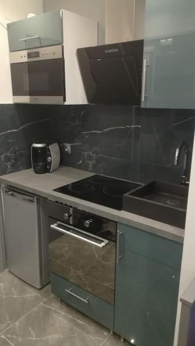 Suite avec SPA&Jacuzzi Sète Extérieur photo